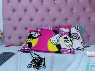 Natasha-wishx live cam
