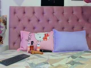 Natasha-wishx live webcam show