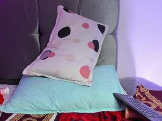 Natasha-wishx live cam preview