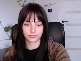 noemilou webcam model