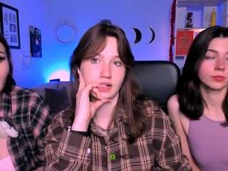 sara-muse1's CamSoda show and profile