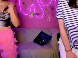 sara-muse1 webcam model