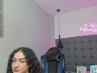 scarletcherry18