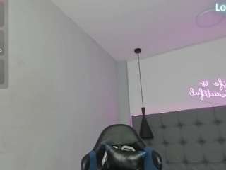 scarletcherry18