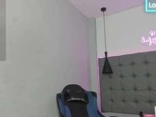 scarletcherry18