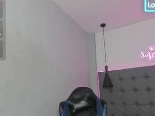 scarletcherry18
