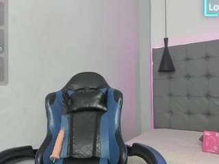 scarletcherry18