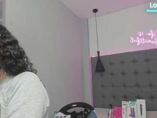 scarletcherry18 webcam