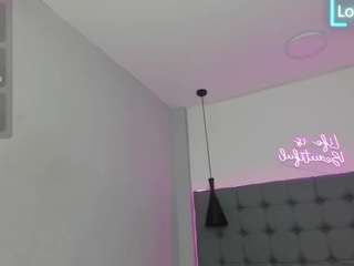 scarletcherry18