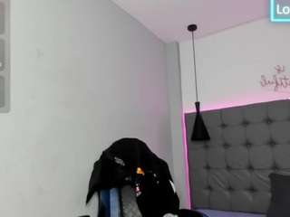 scarletcherry18
