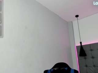 scarletcherry18