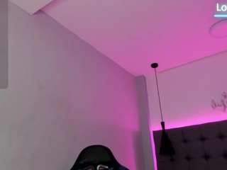 scarletcherry18