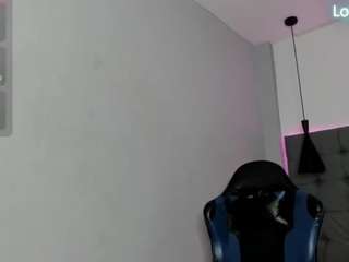 scarletcherry18