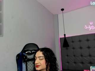 scarletcherry18