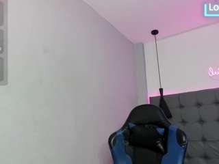 scarletcherry18