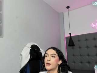 scarletcherry18