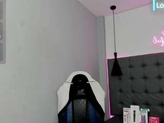 scarletcherry18