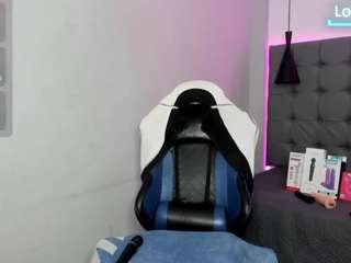 scarletcherry18