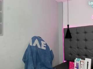 scarletcherry18