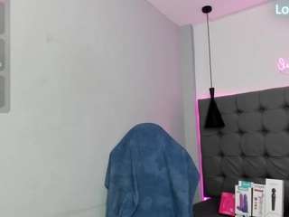 scarletcherry18