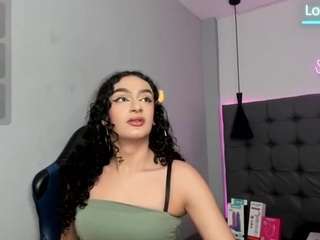 scarletcherry18