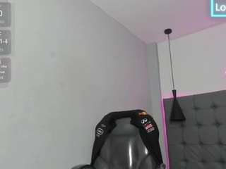 scarletcherry18