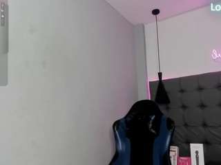 scarletcherry18