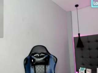 scarletcherry18