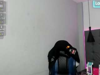 scarletcherry18