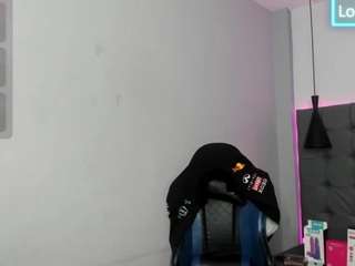 scarletcherry18
