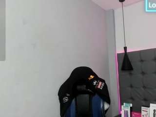 scarletcherry18