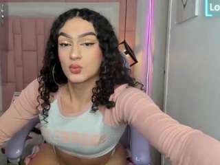 scarletcherry18
