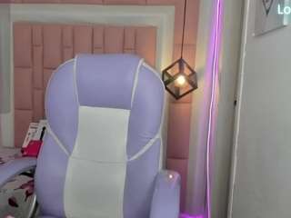scarletcherry18
