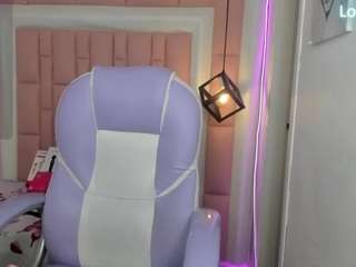 scarletcherry18