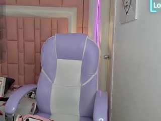 scarletcherry18