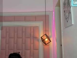 scarletcherry18