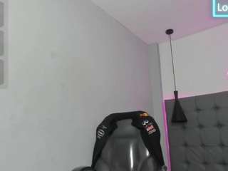 scarletcherry18
