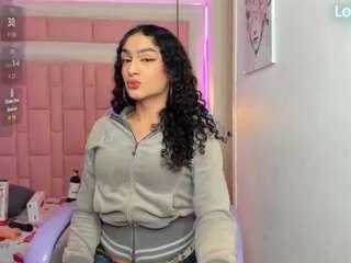 scarletcherry18