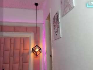 scarletcherry18