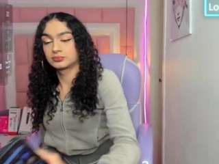 scarletcherry18