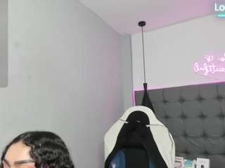 scarletcherry18