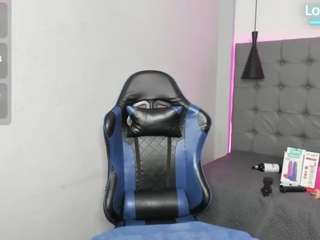 scarletcherry18