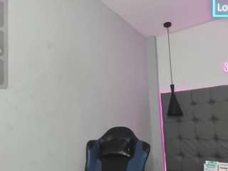 scarletcherry18