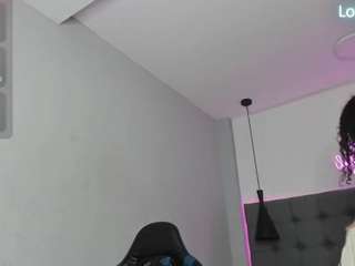 scarletcherry18
