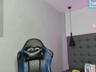 scarletcherry18