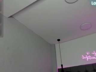 scarletcherry18