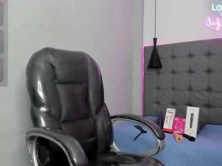 scarletcherry18