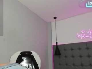 scarletcherry18