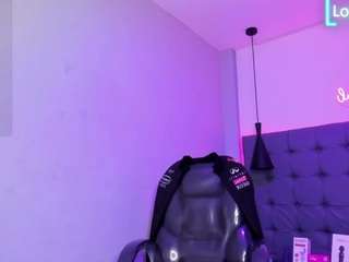 scarletcherry18