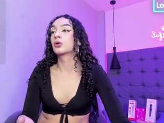 scarletcherry18